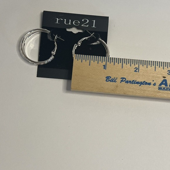 Silver Hoop Earrings by Rue 21 double hoop, silver colored, New, 1" round - Picture 5 of 5